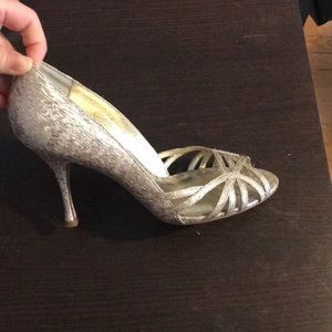 Adrianna Papell heels